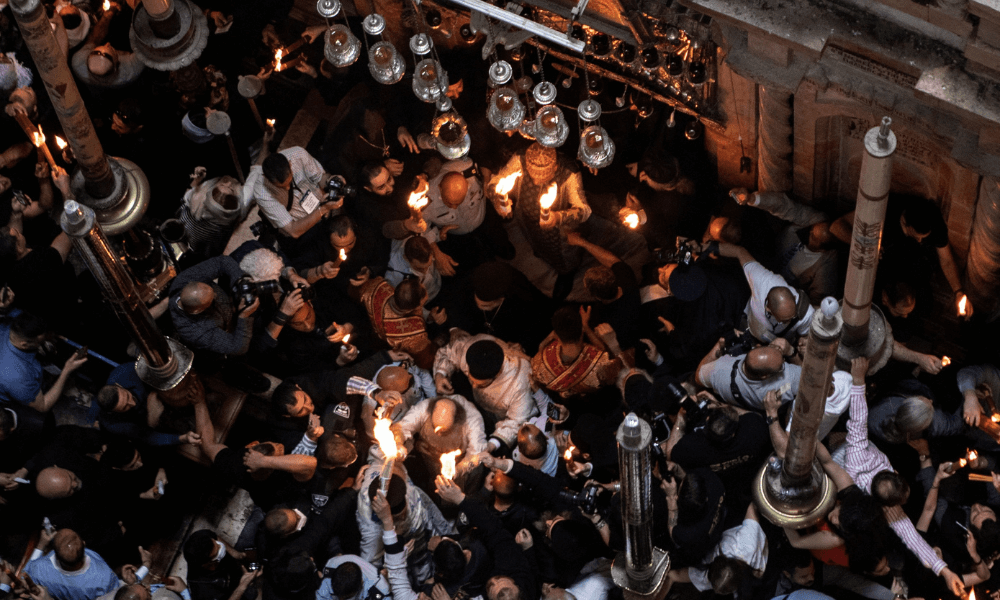 Holy Fire Lights Up Jerusalem's Holy Sepulchre